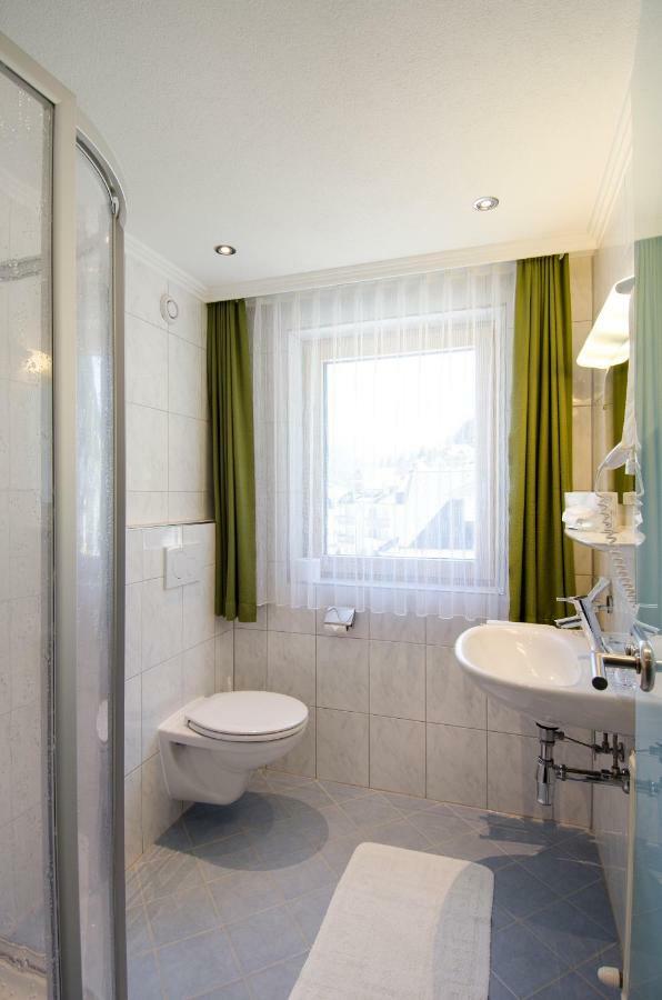 Hotel Garni Siegele - Inklusive Silvretta-Card Premium Ischgl Ngoại thất bức ảnh